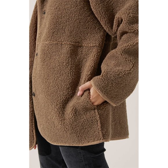 ASTR The Label Oversized Teddy Coat Sherpa Jacket Snap Front Plush Camel 2X - Picture 4 of 8